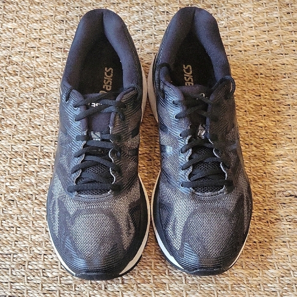Asics Men's Black and Gray Athletic Shoes Gel Nimbus 19 Size 11 - Picture 4 of 10